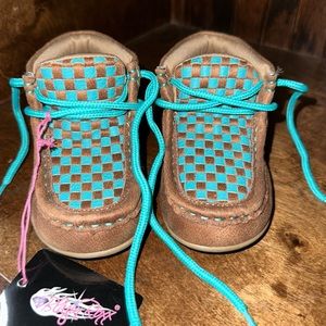 Blazin Roxy Brown Shoes